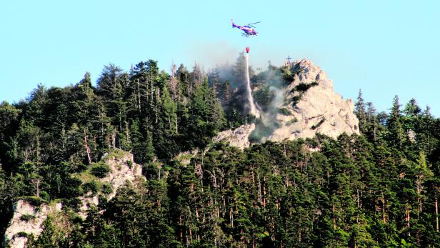 Waldbrand auf dem Almkogel bei Mondsee