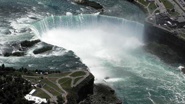 57 Meter in die Tiefe: Mann überlebte Sturz von Niagarafällen