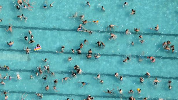 „Das Schwimmbad ändert sich mit der Gesellschaft“, so ein Forscher