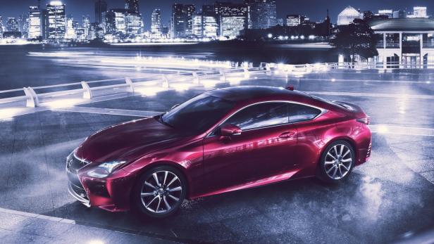 Lexus RC Coupé: Der schöne Zweitürer basiert auf dem GS und soll gegen Ende des heurigen Jahres zu haben sein.