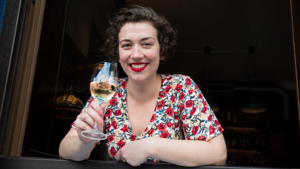 Die Wienerin Valerie Purth plädiert für mehr Wertschätzung beim Weintrinken