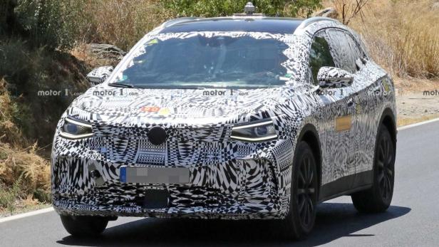 vw-i-d-crozz-spy-photos-lead-image.jpg vw-i-d-crozz-spy-photos-lead-image.jpg