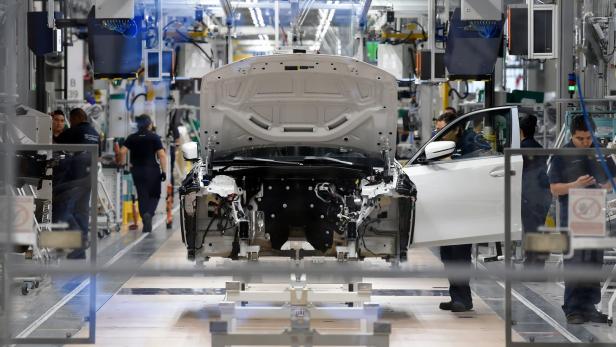 Wegen Brexit: Britische Autobranche streicht Investitionen