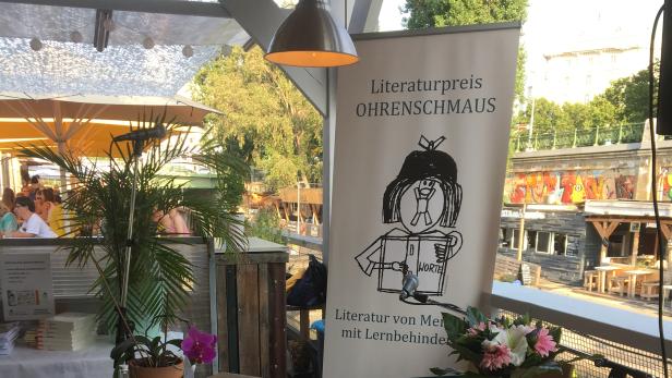 Die Eröffnung vom Literaturcafé Ohrenschmaus