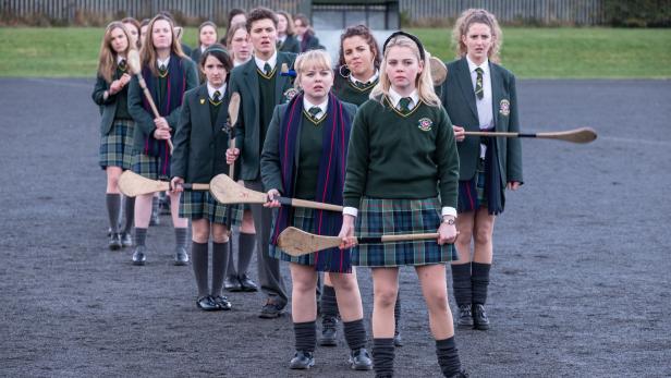 "Derry Girls" auf Netflix: Pubertät im Krisengebiet