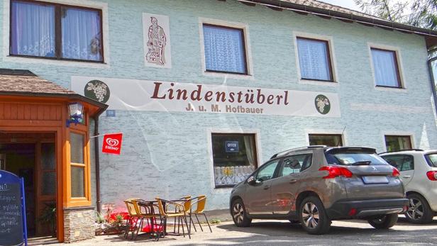 Das Gasthaus &quot;Lindenstüberl&quot; kann in Schönbach gepachtet werden.