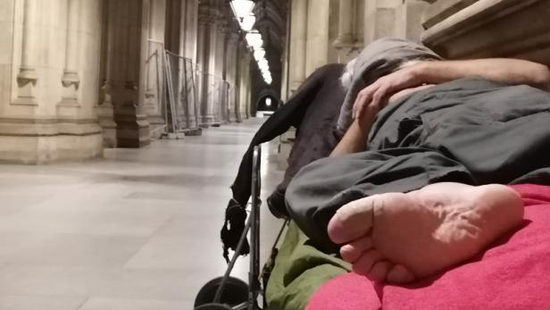 Letzte Zuflucht Rathaus: Obdachlos vor Wiens Machtzentrum