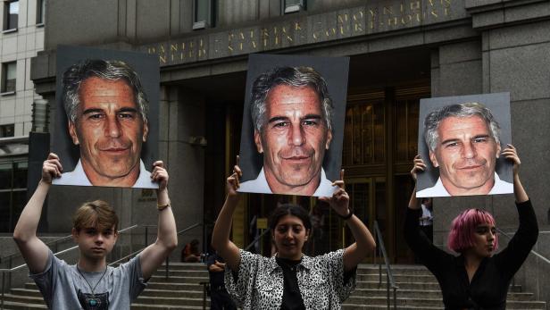 Demonstranten gegen Epstein Anfang Juli in New York.
