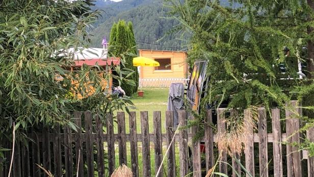 Polizist auf Campingplatz in NÖ überfahren: Ehefrau saß am Steuer