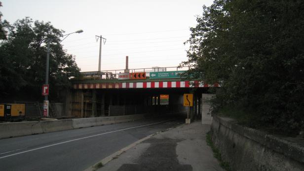 Geheimfavorit: Die Breitenleer Straße beim Unterqueren der Eisenbahn in Wien-Donaustadt