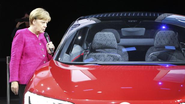 Merkel bei der Frankfurter Automesse 2017.
