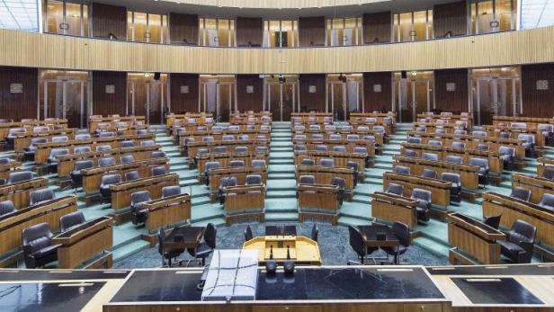 Rundgang durch das österreichische Parlament anlässlich des 200. Geburtstages von Theophil Hansen (geb. am 13. Juli 1813). Das 1883 fertiggestellte Parlamentsgebäude gilt als das bedeutendste Bauwerk des dänischen Architekten.