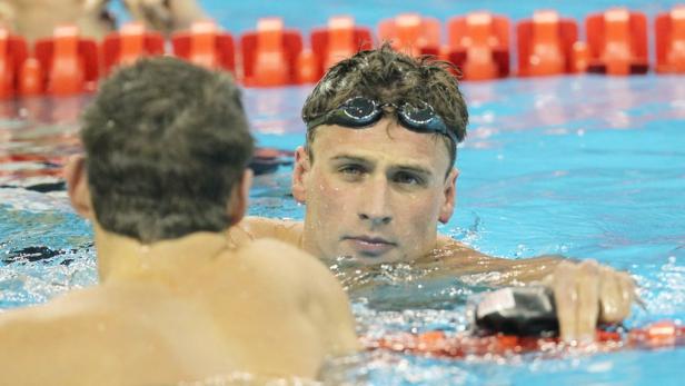 Schwimm-WM: Lochte siegt vor Phelps