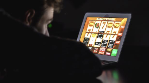 Lotto-Millionär verzockte 1,48 Millionen Euro im Online-Casino