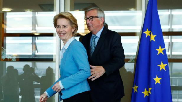 Die künftige EU-Kommissionschefin Ursula von der Leyen und der jetzige Kommissions-Präsident Jean-Claude Juncker