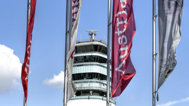 Der Tower am Flughafen Schwechat.