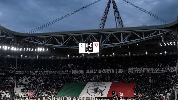 Razzia in der Fankurve: Die Polizei verhaftet zwölf Fanclub-Chefs von Juventus