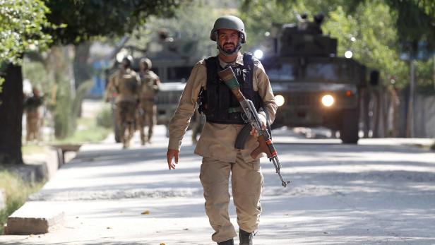 Afghanistan: Selbstmordanschlag in Regierungsgebäude