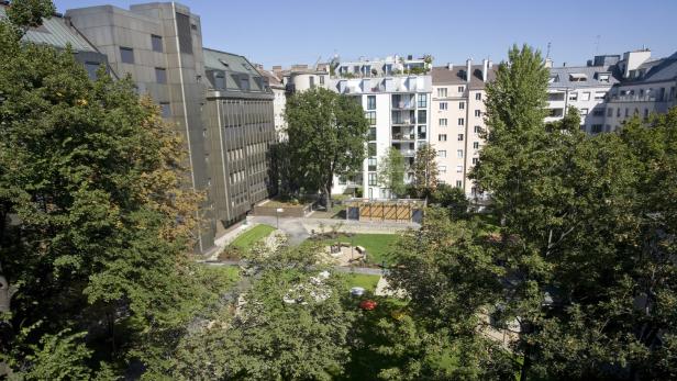 Der sanierte Garten der BVA in der Josefstadt ist seit Dienstag für betriebsfremde Besucher geöffnet.