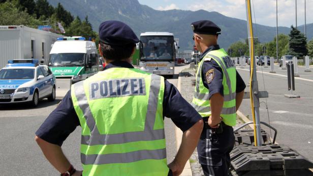 Grenzkontrollen: Die Polizei setzt auf Überwachung der Hauptverkehrsrouten und Kooperation mit den Nachbarn