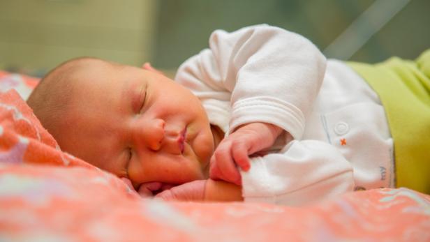 Natürliche Geburt: Das gute Bakterienbad fürs Baby?