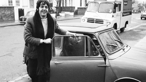 Ist Paul McCartney 1966 bei einem Autounfall gestorben?
