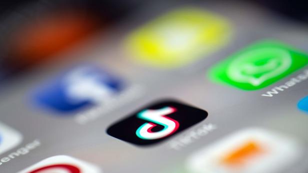 Teenager-App TikTok: Sorge um Meinungsfreiheit und Privatsphäre