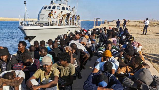 Migrationsexpertin: "Wir müssen endlich zwei Systeme schaffen"