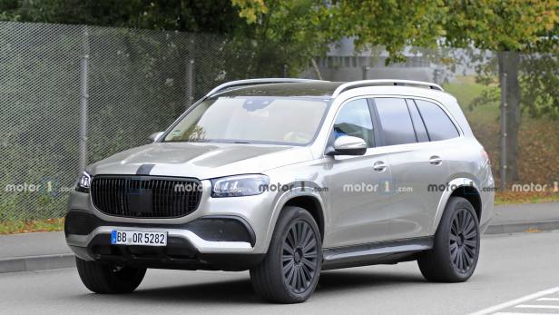 mercedes-maybach-gls-spy-photos.jpg