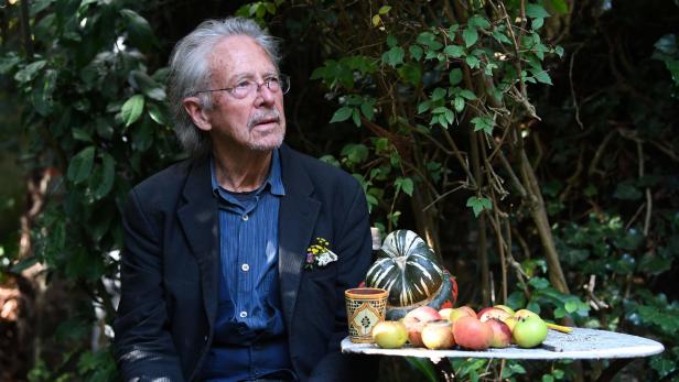 Stillleben mit dem Nobelpreisträger: Peter Handke in Chaville – nach der Bekanntgabe