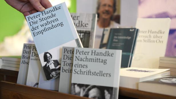 Twitter über #Nobelpreis: "bumm", "wer ist eigentlich Peter Handke?"
