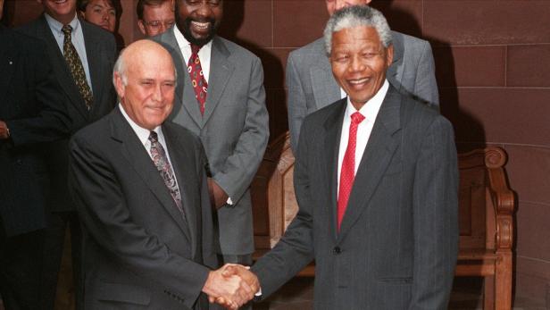 1993 bekamen Südafrikas Präsident Frederic de Clerk und Nelson Mandela den Friedensnobelpreis