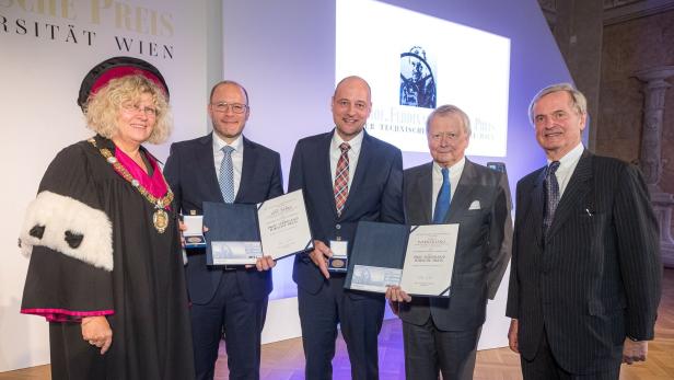 Sabine Seidler, Stephan Kramp, Jan Snnel, Dr. Wolfgang Porsche und Dr. Michael Piëch