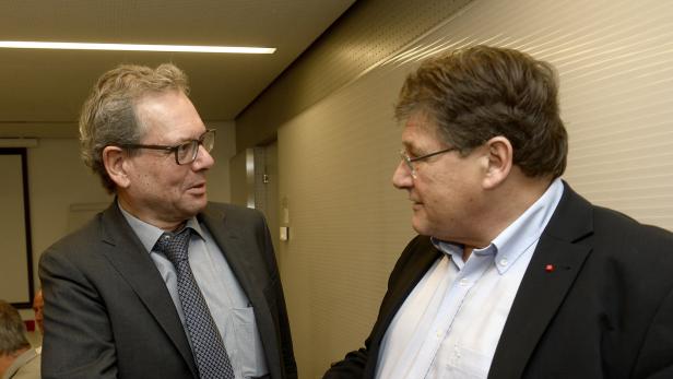 Gewerkschafter Rainer Wimmer (rechts), Arbeitgeber-Verhandler Johannes Collini.
