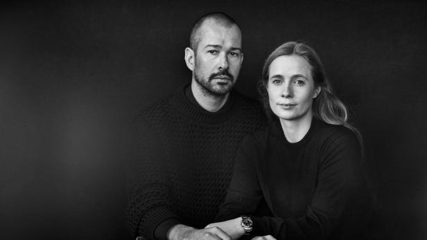 Designer-Duo Lucie und Luke Meier - porträtiert von der Modefotografen-Legende Peter Lindbergh.