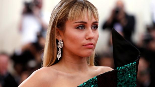 Unerwartet: Miley Cyrus verärgert Queer-Community