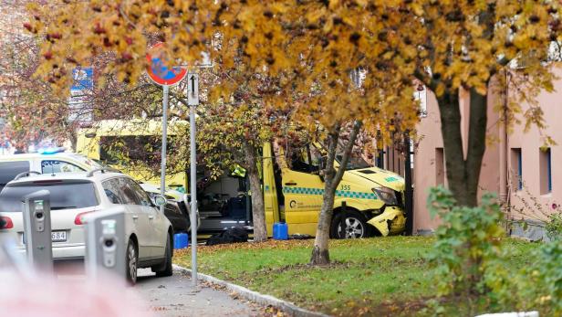 Oslo: Zwei Babys durch gestohlenen Krankenwagen verletzt