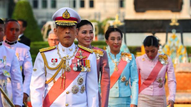 "Bösartige Taten": Thailändischer König wirft sechs Mitarbeiter raus