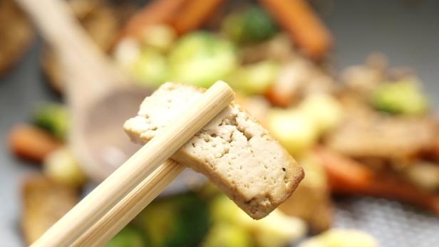 Ohne Gips: Warum Tofu aus Österreich besser schmeckt