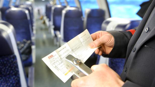 Grenzgänger Wien - Bratislava,ÖBB Schaffner,ÖBB Fa…