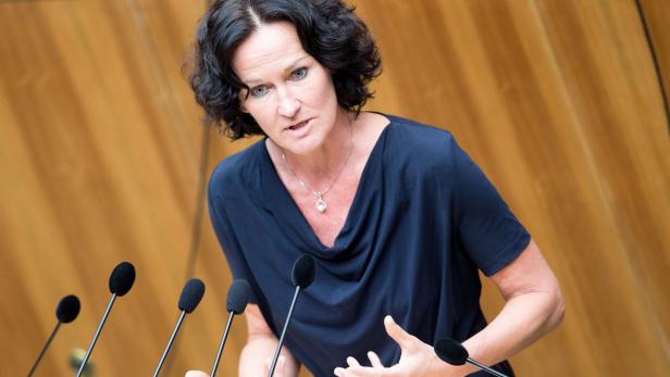 SONDERSITZUNG NATIONALRAT: GLAWISCHNIG Bundesvorsitzende der Grünen, Eva Glawischnig (Archivbild)