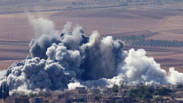 Explosion nahe Kobane.