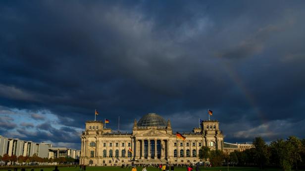 Klimaschutzgesetz Deutschland Erhoht Steuern Auf Flugtickets Kurier At