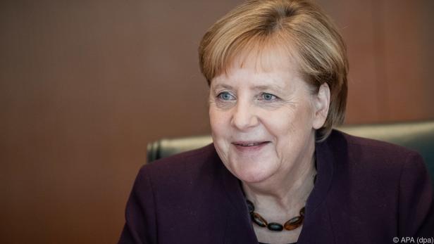 Der Gipfel wird u.a. mit Merkel über die Bühne gehen