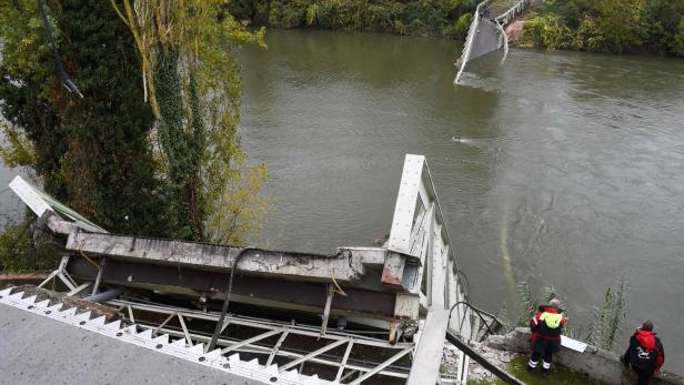 Brücke bei Toulouse eingestürzt: LKW viel zu schwer