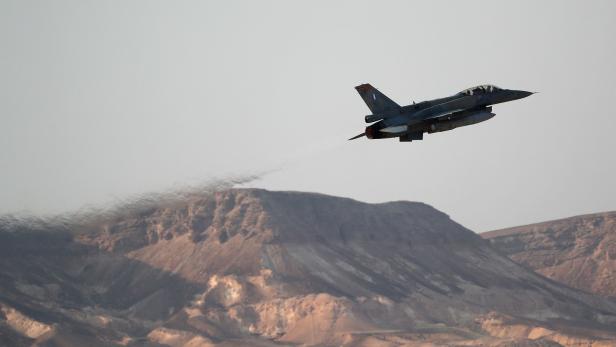 Israelische Luftangriffe auf Ziele in Syrien