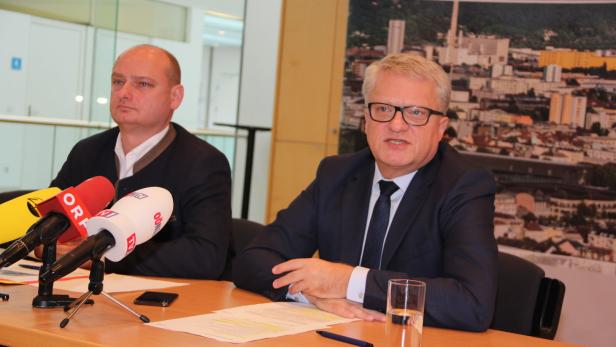 v.r. Bürgermeister Klaus Luger (SPÖ) und Vizebürgermeister Markus Hein (FPÖ)