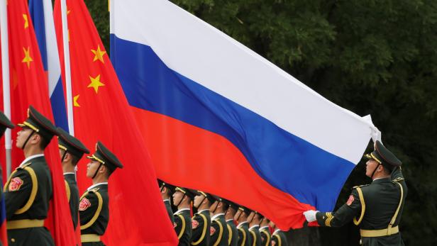 Achtung, Spione! Geheimdienst in Prag warnt vor Russland, China