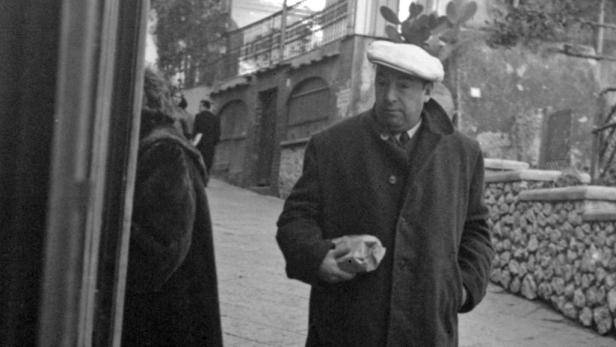 Pablo Nerudas Tod von Richter untersucht