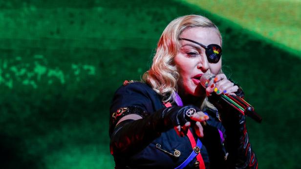 Madonna sagt Konzerte aufgrund von "überwältigendem Schmerz" ab